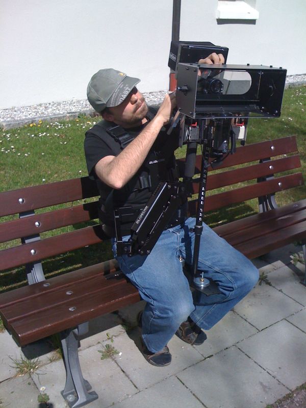 Steadicam_3D_Mirror_Rig.0001.JPG